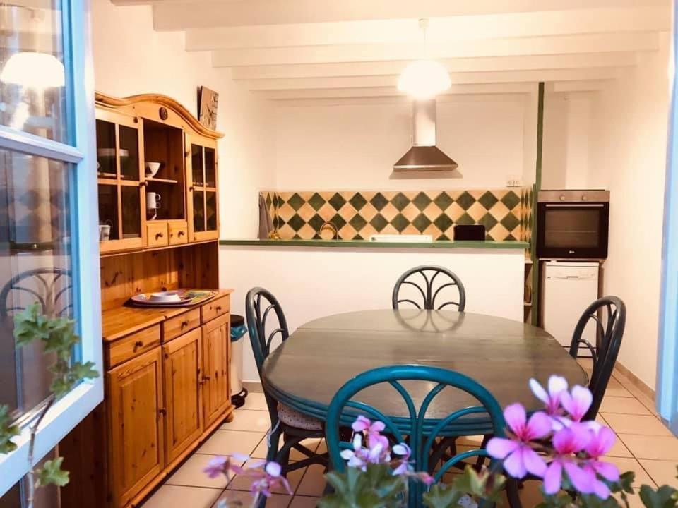 Gite "Rose Des Vents" - 800M De La Plage - Proche Commerces - Piscine En Juillet Et Aout Surtainville Экстерьер фото